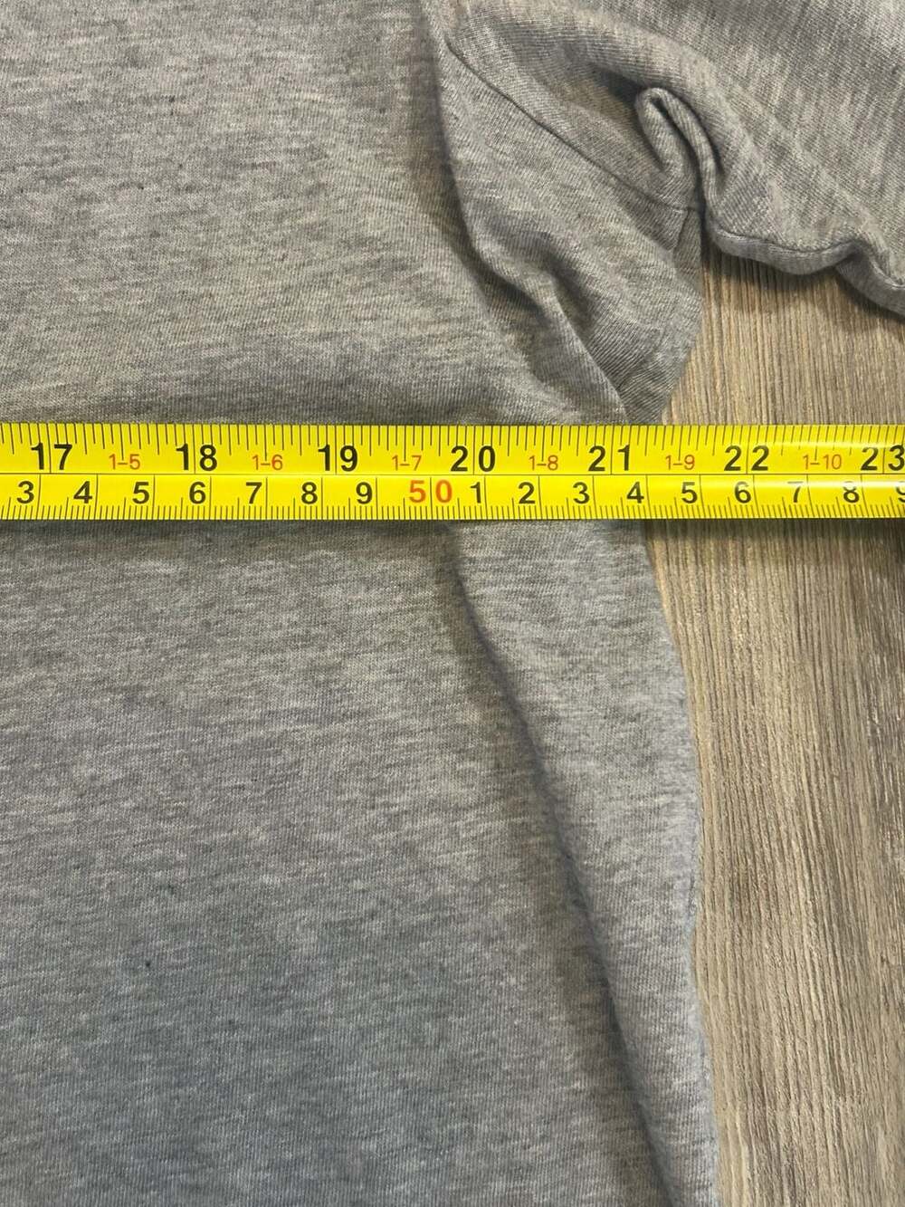 TravisMathew Gray Logo Graphic T-Shirt Men's Large - Picture 4 of 6